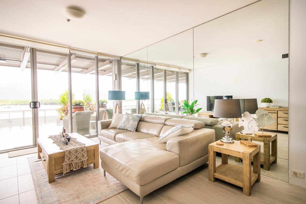 Cairns Waterfront Luxury At Harbourlights Apartment Ngoại thất bức ảnh